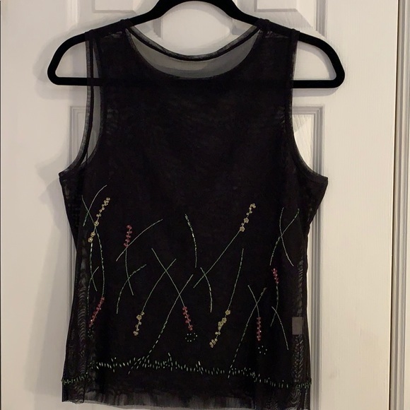 Sheer Tank with Floral Embroidery Size Large - Picture 5 of 7